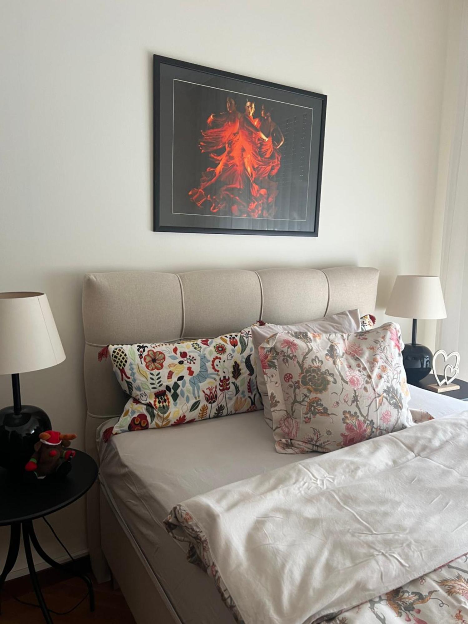Apartment Secret 24